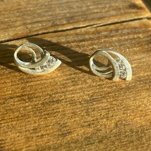 925 Sterling Silver swirl earrings with cubic zirconia